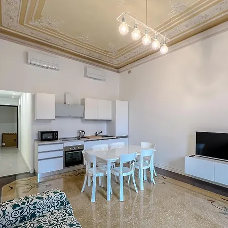 In Del '900 Apartamento